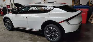 EV6 77.4 kWh RWD Earth