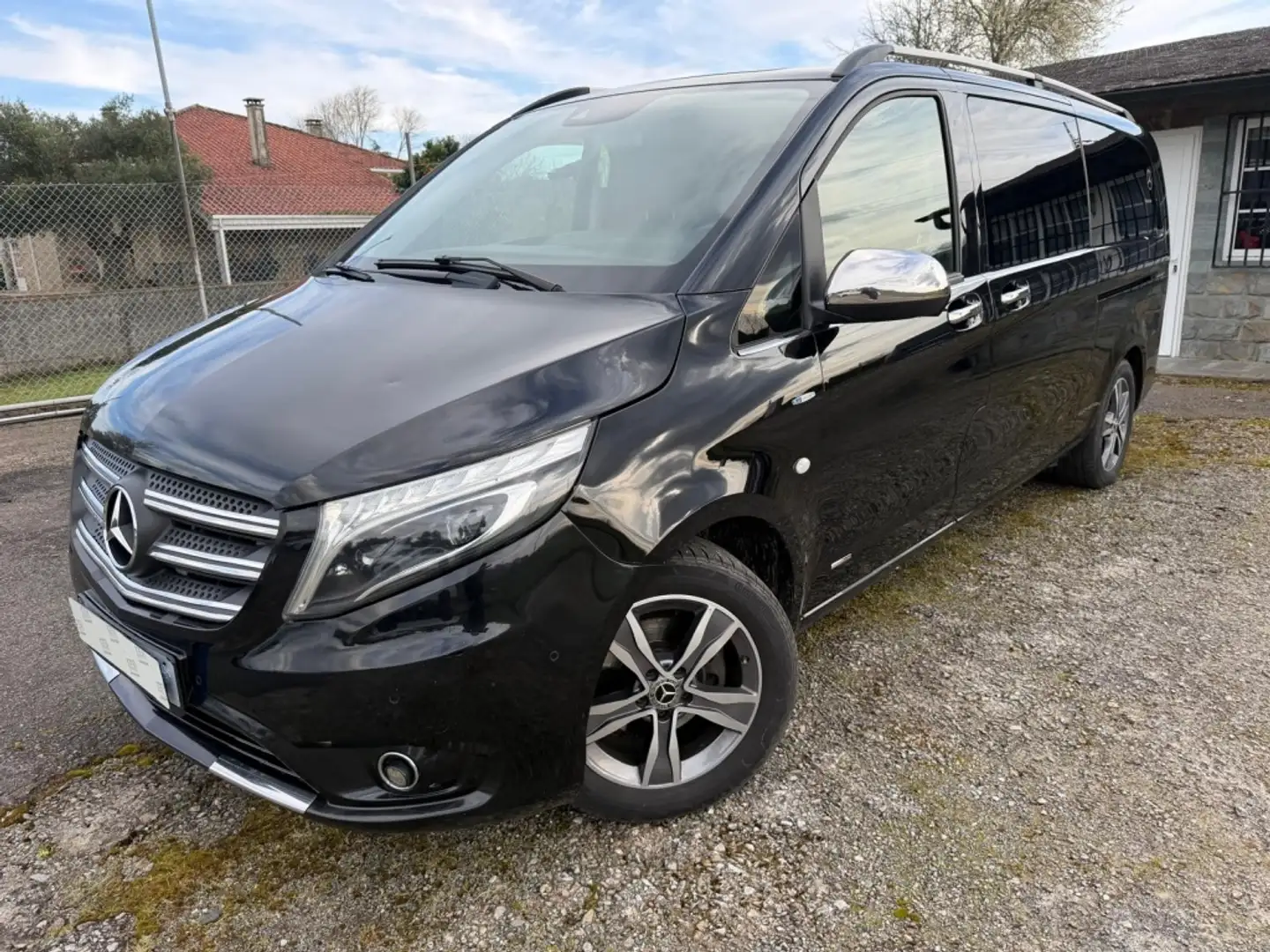 Mercedes-Benz Vito MERCEDES-BENZ Industrial  Automático de 5 Pu Schwarz - 1