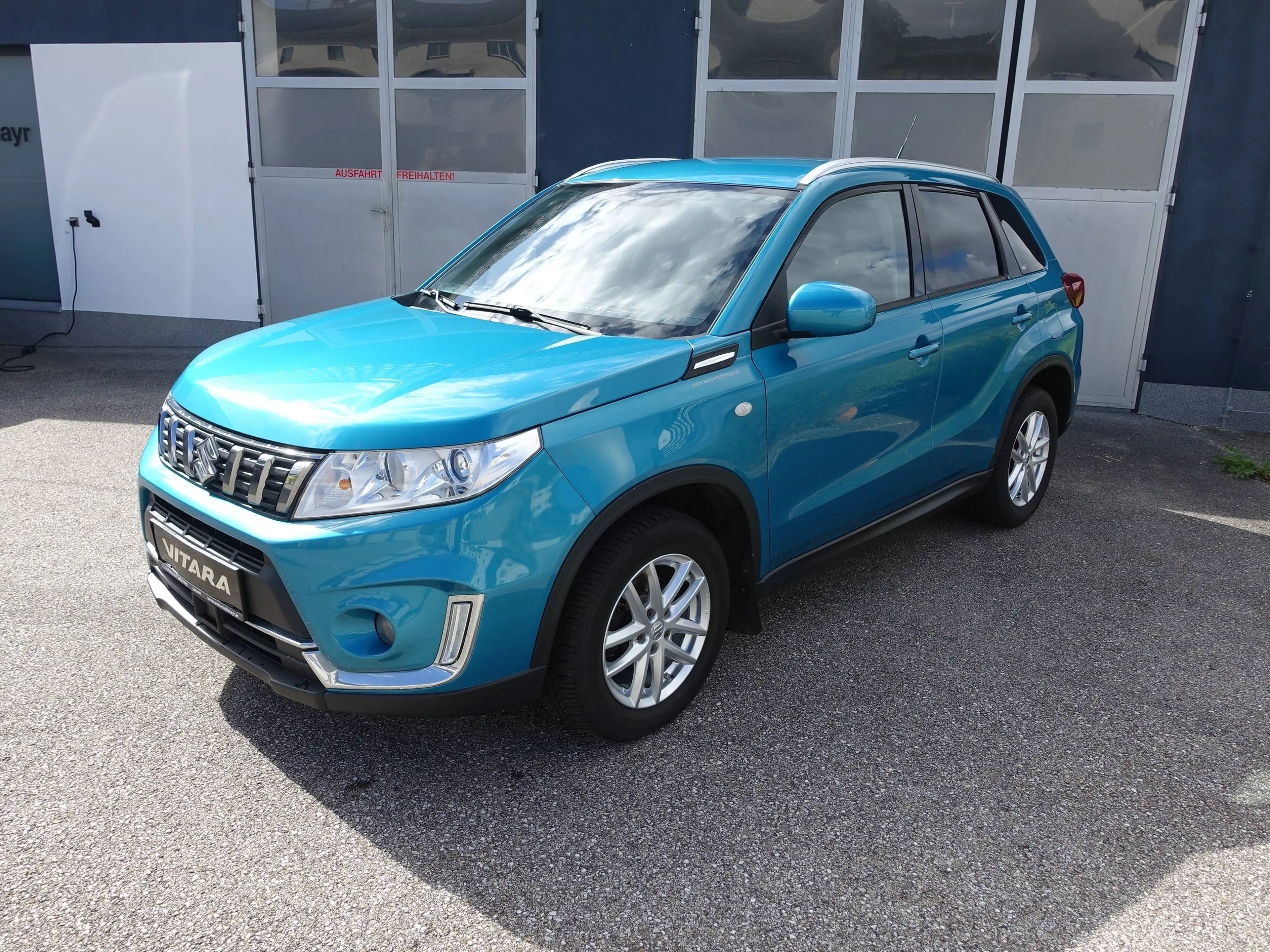 Suzuki Vitara VITARA 1.0 DITC ALLGRIP shine — photo 3