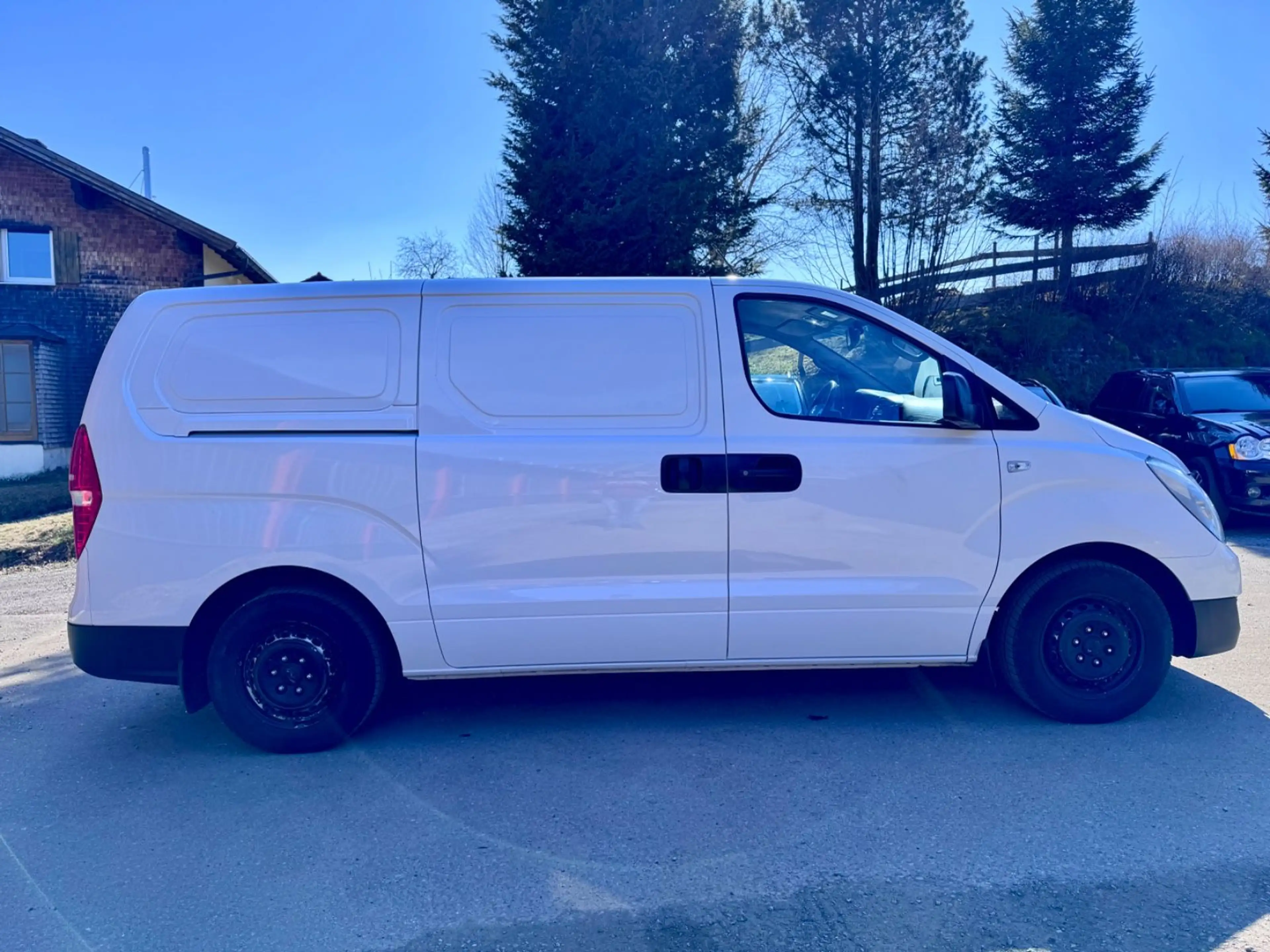 Hyundai H-1 Kasten AHK 3xSitz 2xSchiebetür Mehrwertsteuer — photo 9