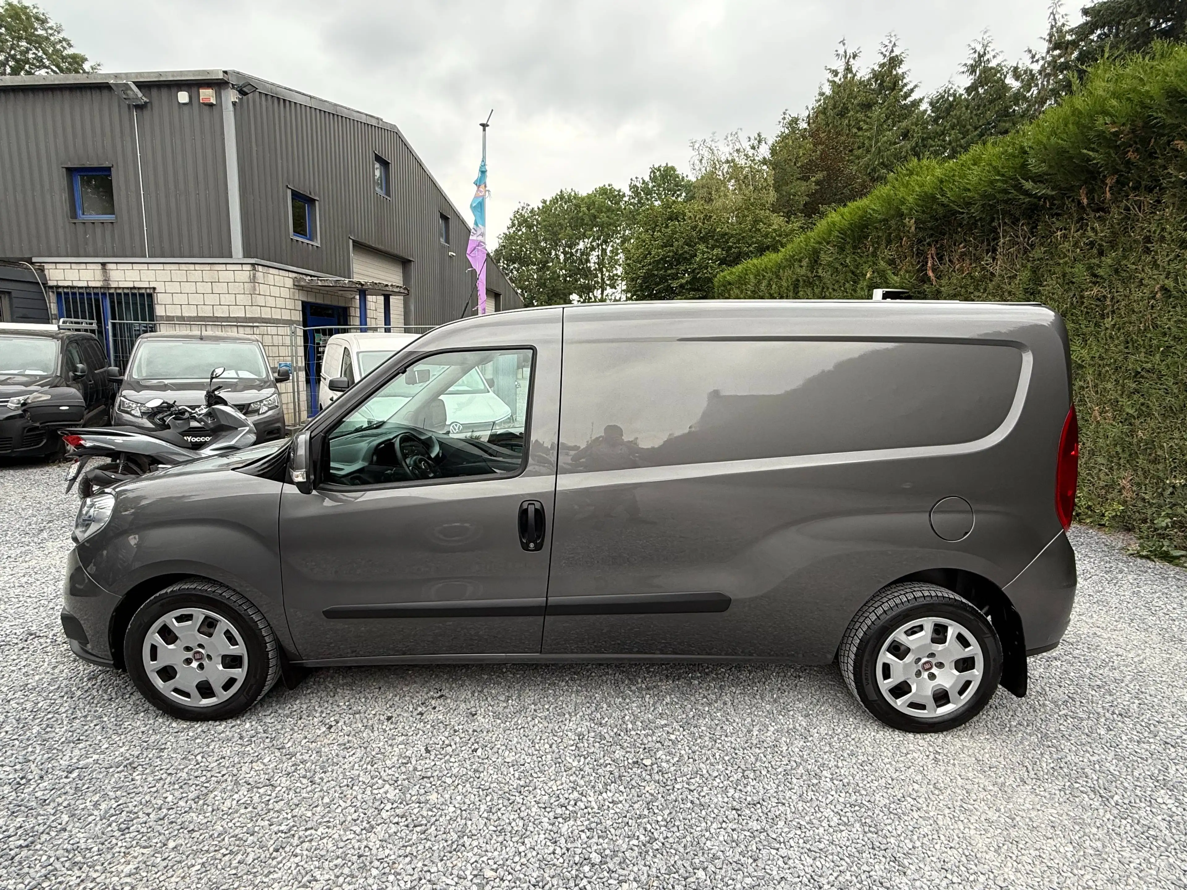 Fiat Doblo Doblo MAXI 3 PLACES - 1.6 Multijet - UTILITAIRE - TVA DEDUCTIBLE - A VOIR — photo 3