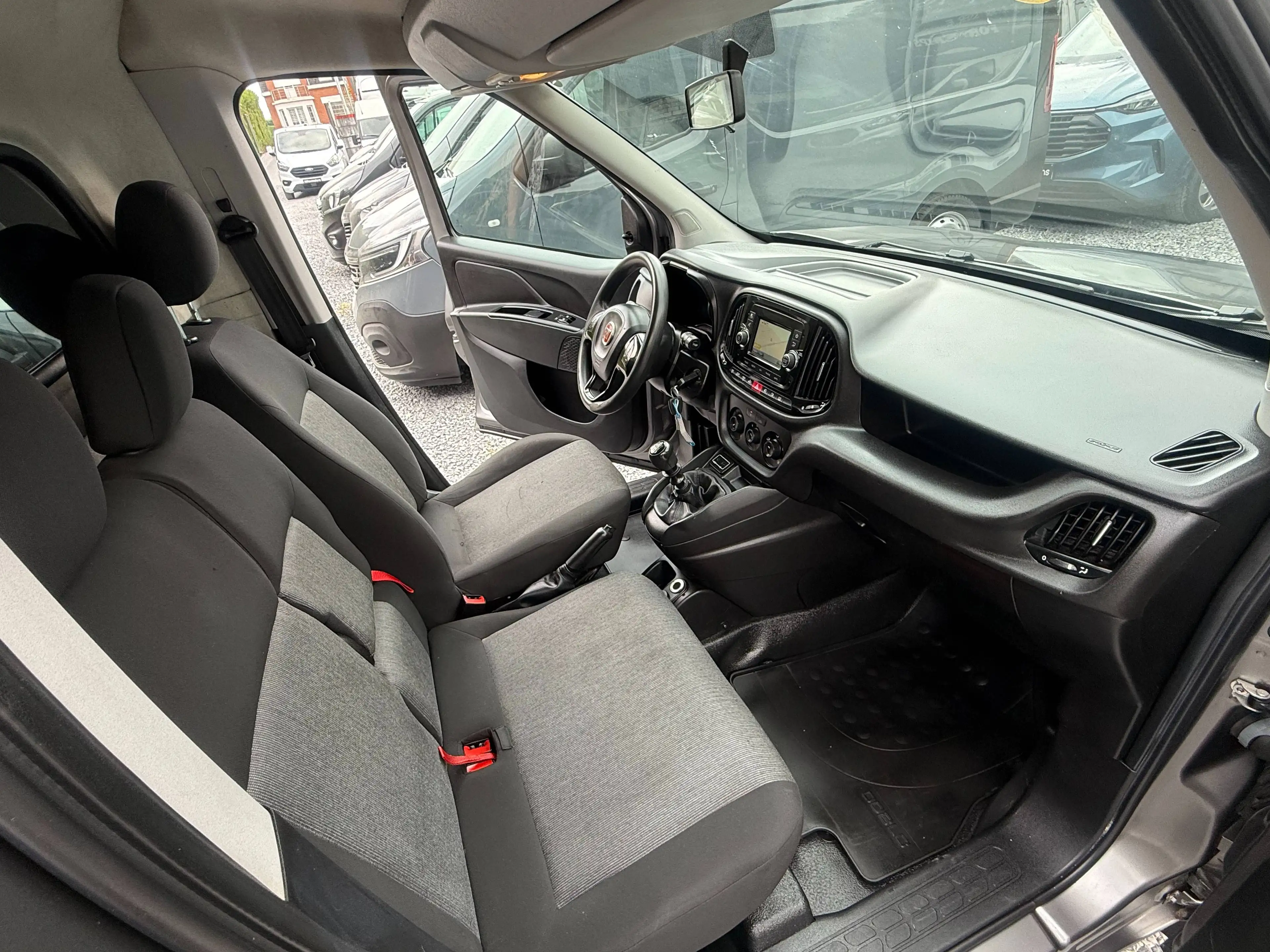 Fiat Doblo Doblo MAXI 3 PLACES - 1.6 Multijet - UTILITAIRE - TVA DEDUCTIBLE - A VOIR — photo 13