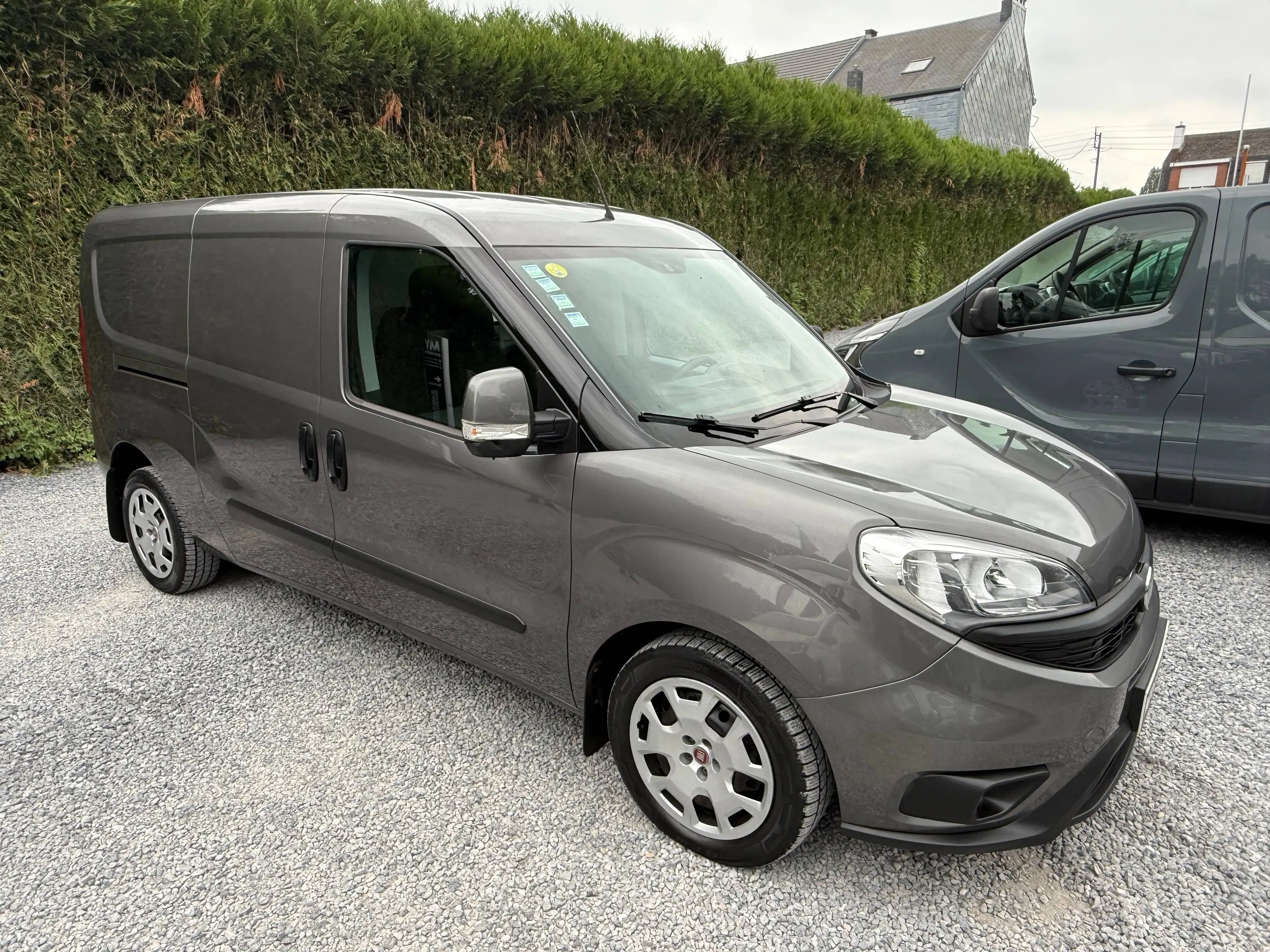 Fiat Doblo Doblo MAXI 3 PLACES - 1.6 Multijet - UTILITAIRE - TVA DEDUCTIBLE - A VOIR — photo 2