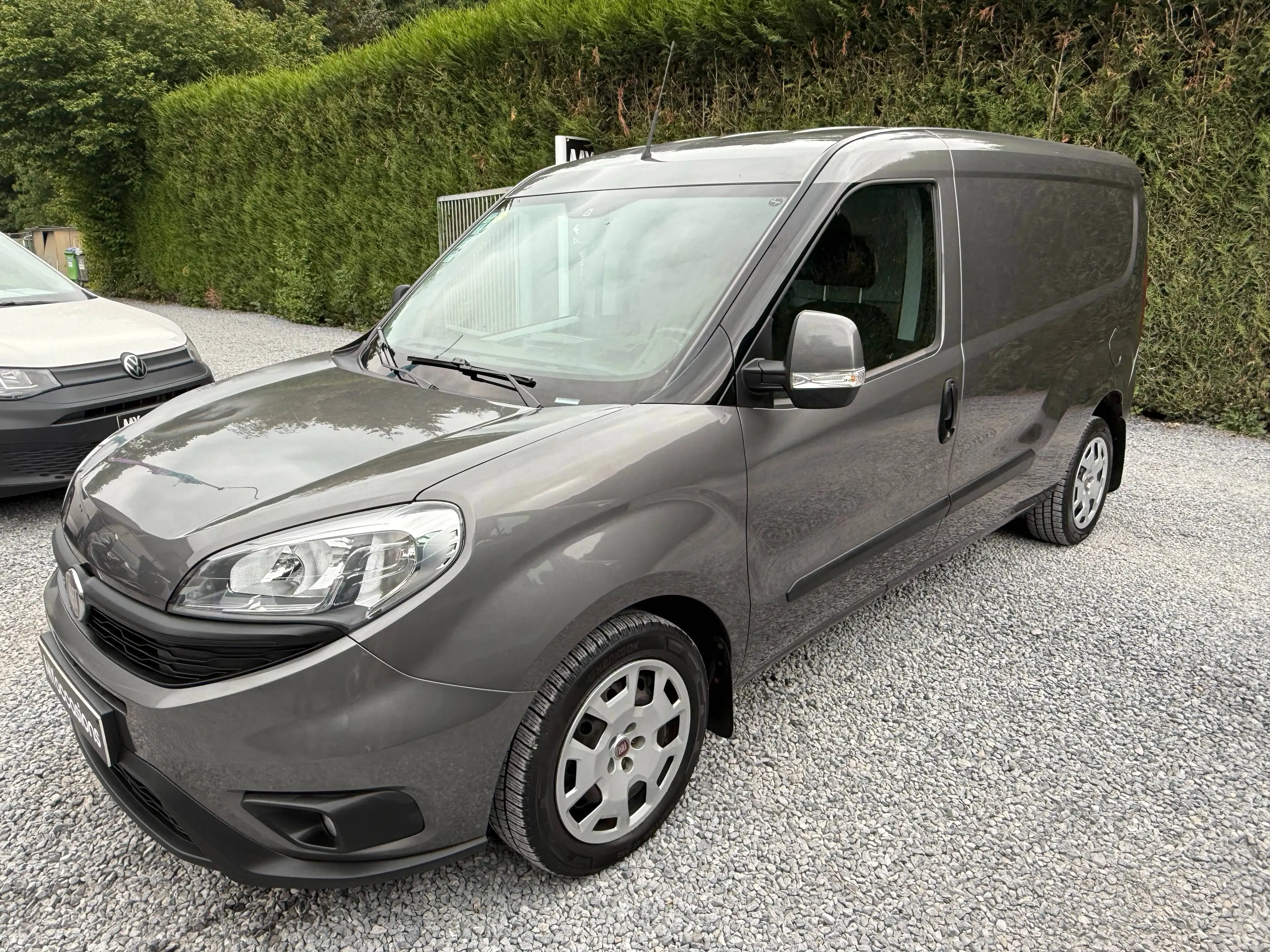 Fiat Doblo Doblo MAXI 3 PLACES - 1.6 Multijet - UTILITAIRE - TVA DEDUCTIBLE - A VOIR