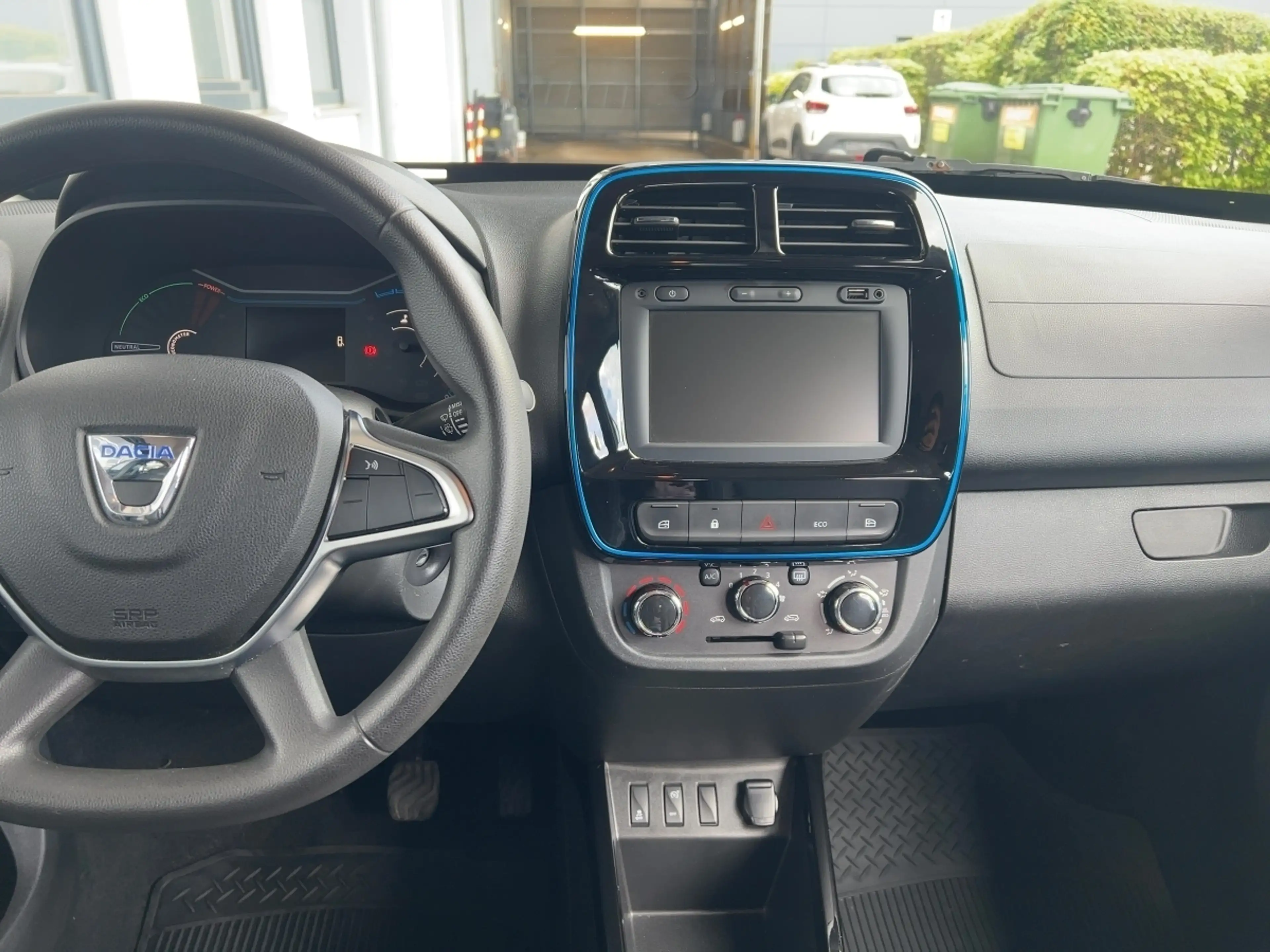Dacia Spring Business KLIMA LED-Tagfahrlicht BT ABS ESP Tagfahrlicht — photo 12