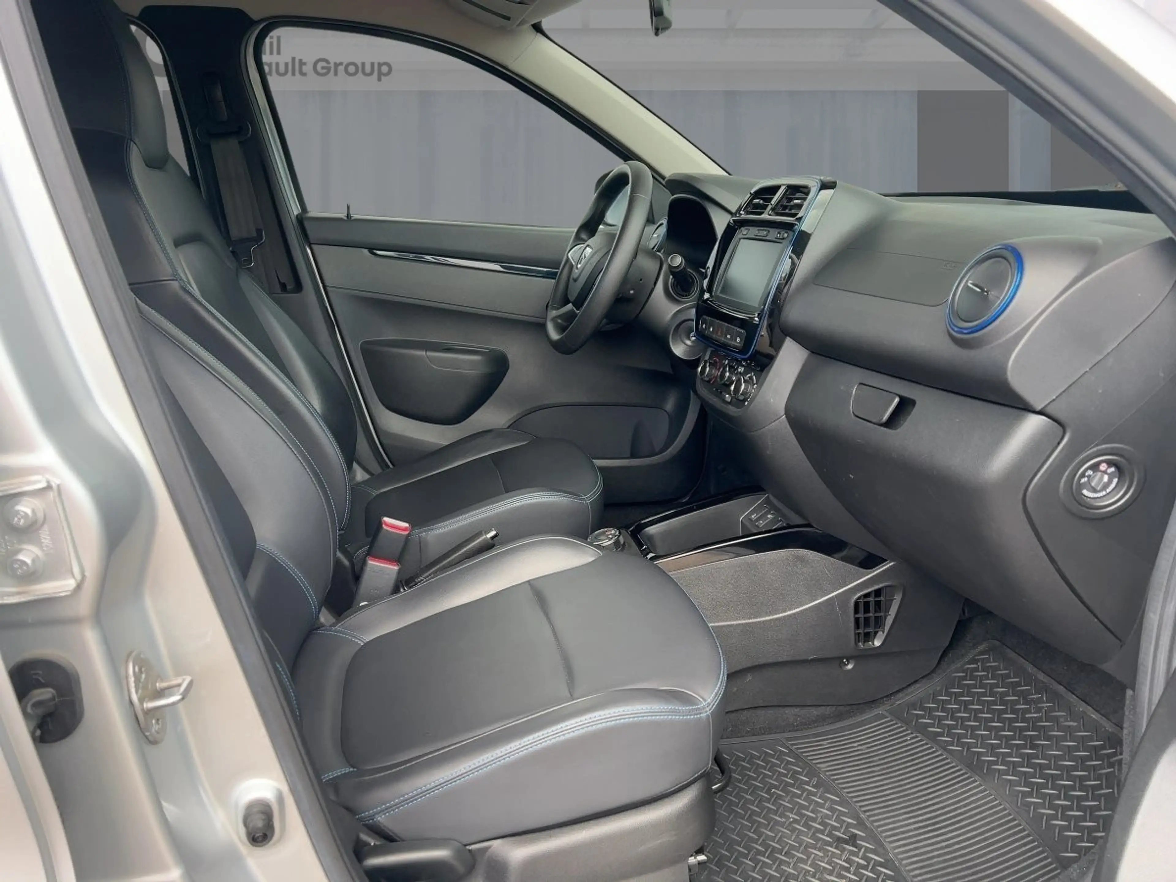 Dacia Spring Business KLIMA LED-Tagfahrlicht BT ABS ESP Tagfahrlicht — photo 8