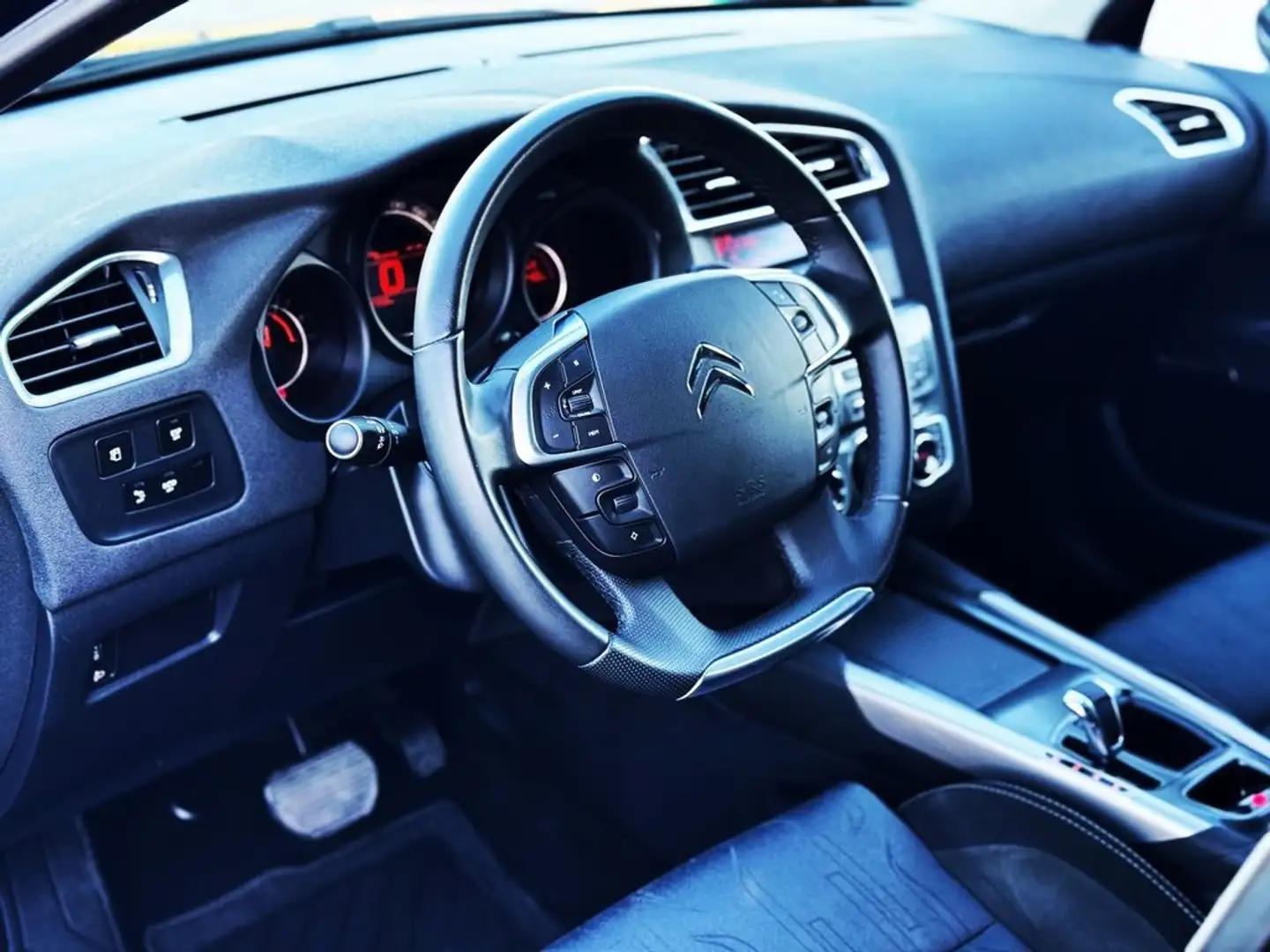 Citroen C4 1.6 eHDi CMP COLLECTION AUTOMÁTICO! Azul - 2