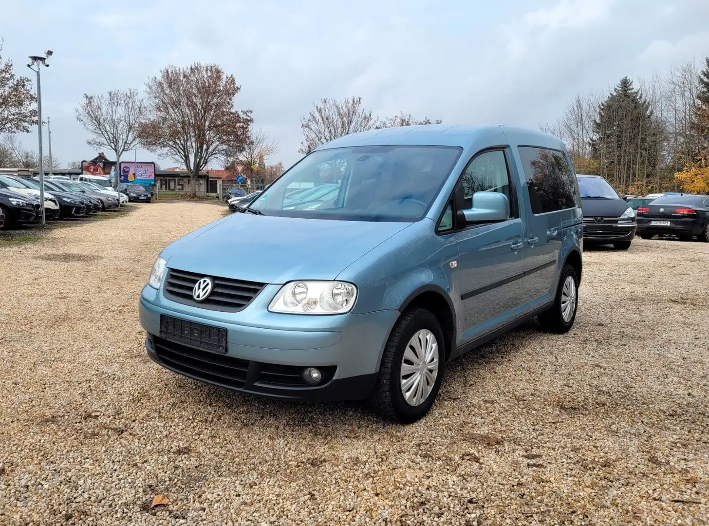 Volkswagen Caddy Life Style 1.9 TDI*SZH*Klima*Temp*AHK*PDC* Blau - 1