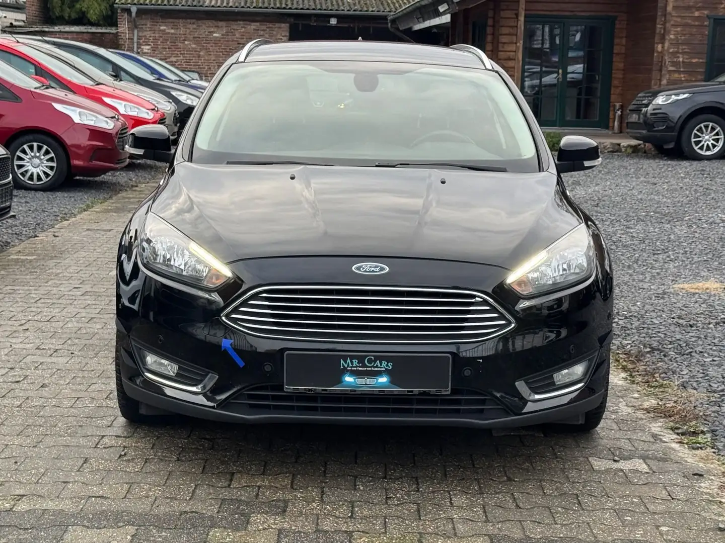 Ford Focus Turnier Titanium Navigation Noir - 1