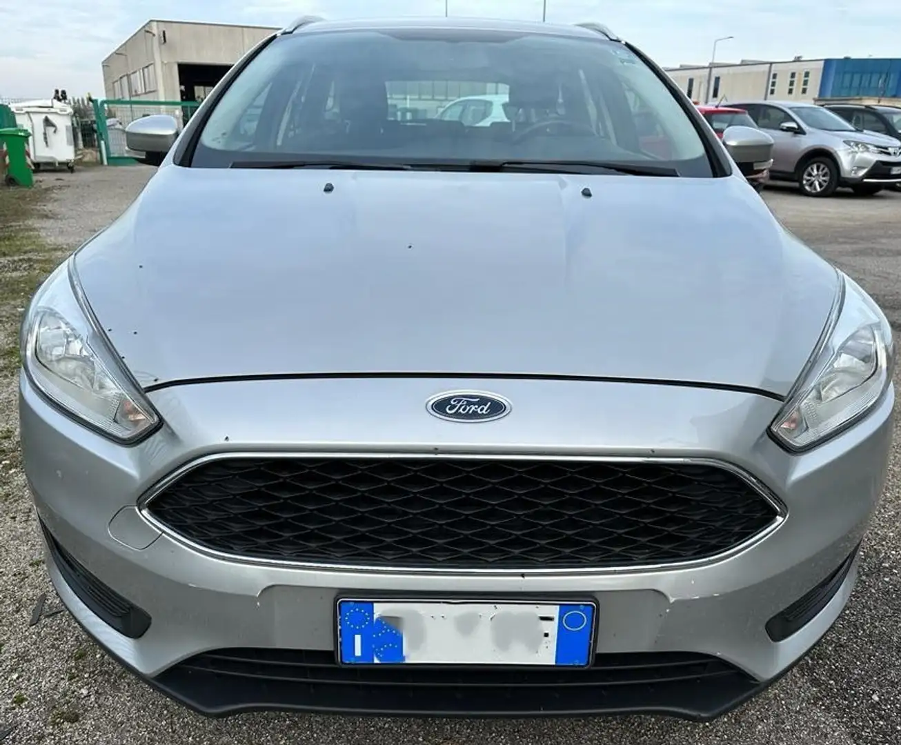 Ford Focus 1.5 TDCi 120 CV Start&Stop SW Business Argent - 2