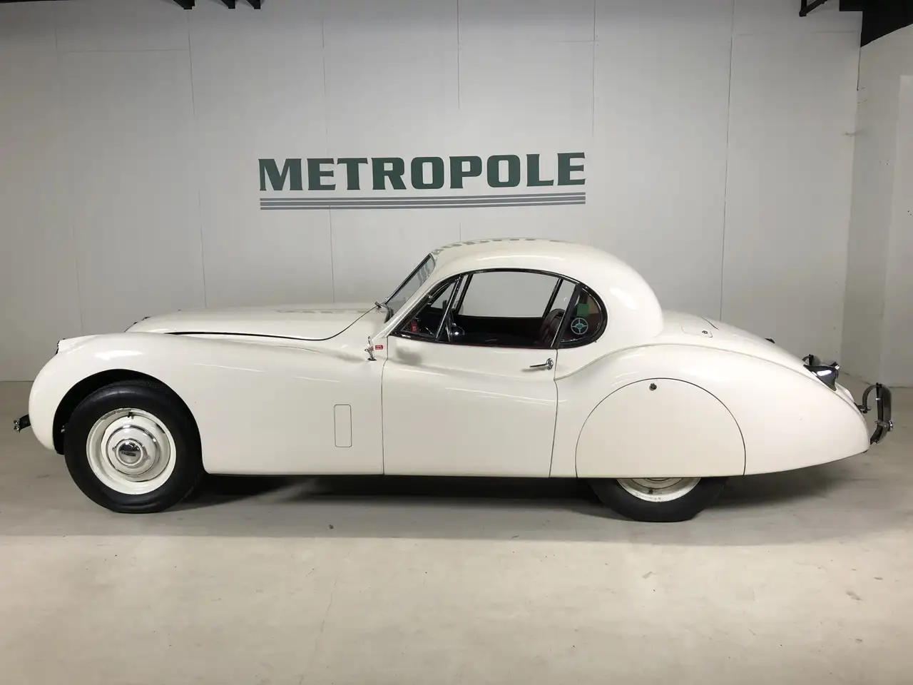 Jaguar XK120 Fixed Head Coupe M0894, foto 3
