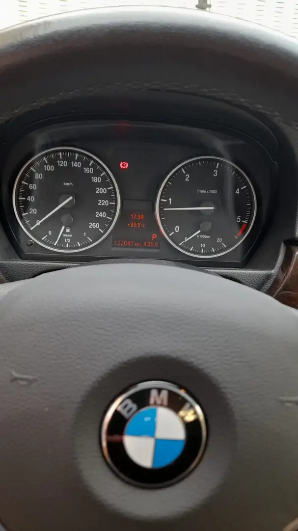 BMW 320 320d Coupe Futura 184cv Grigio - 2