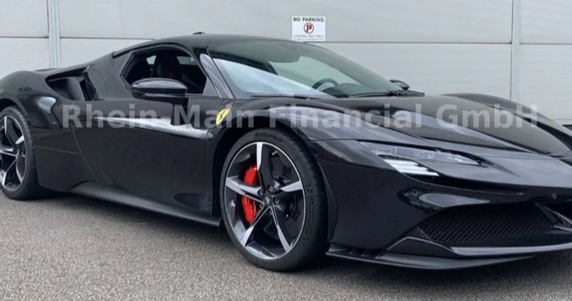 Ferrari SF90 Stradale Negro - 2