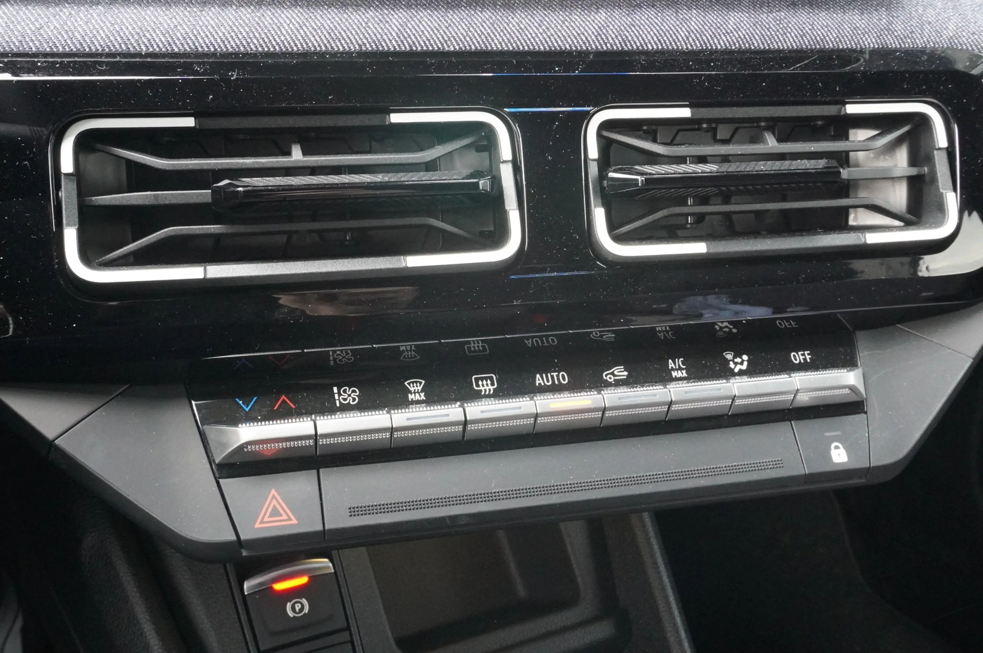 Renault R 5 E-Tech elektrisch Techno 150 Comfort Range — photo 11