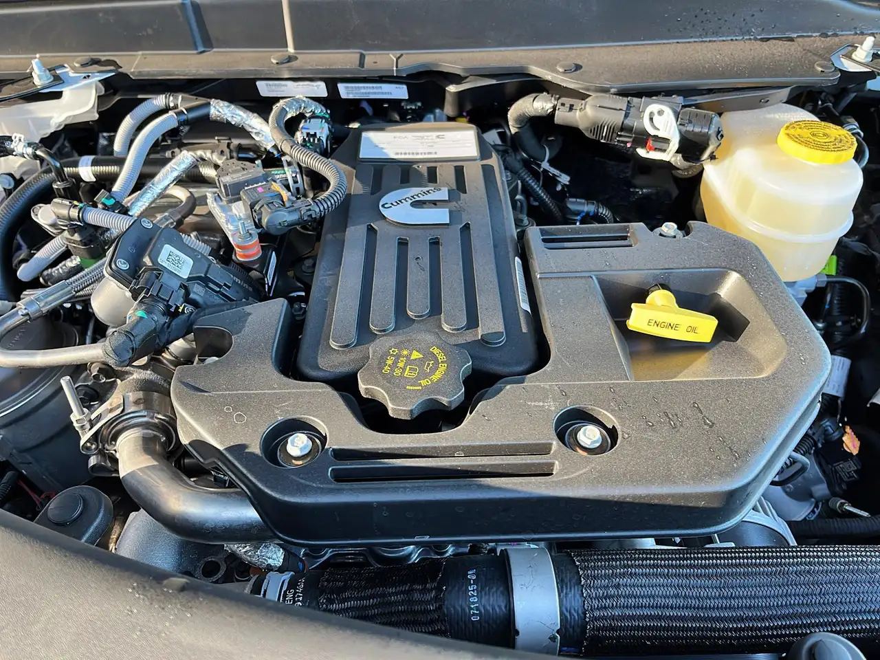 RAM 3500 снимка RAM 3500