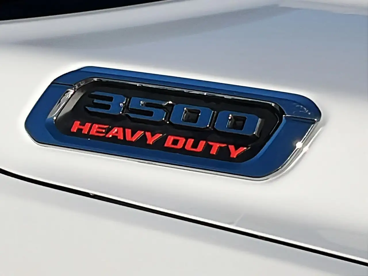 RAM 3500 снимка RAM 3500