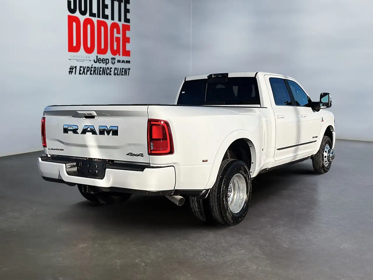 RAM 3500 снимка RAM 3500