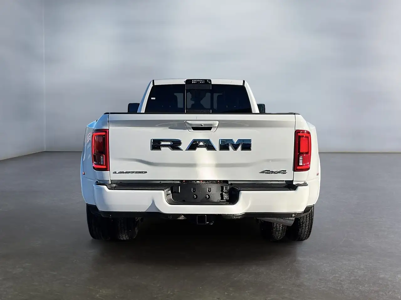 RAM 3500 снимка RAM 3500