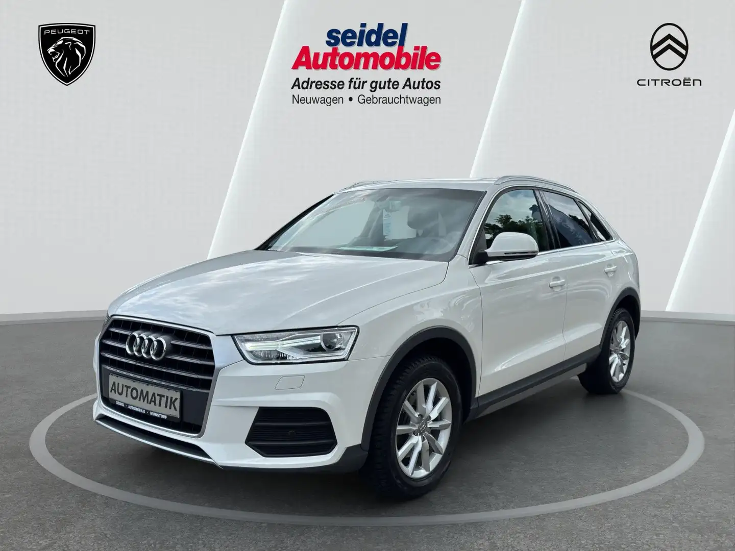 Audi Q3 1.4 TFSI Automatik S tronic design, viele Ex White - 1