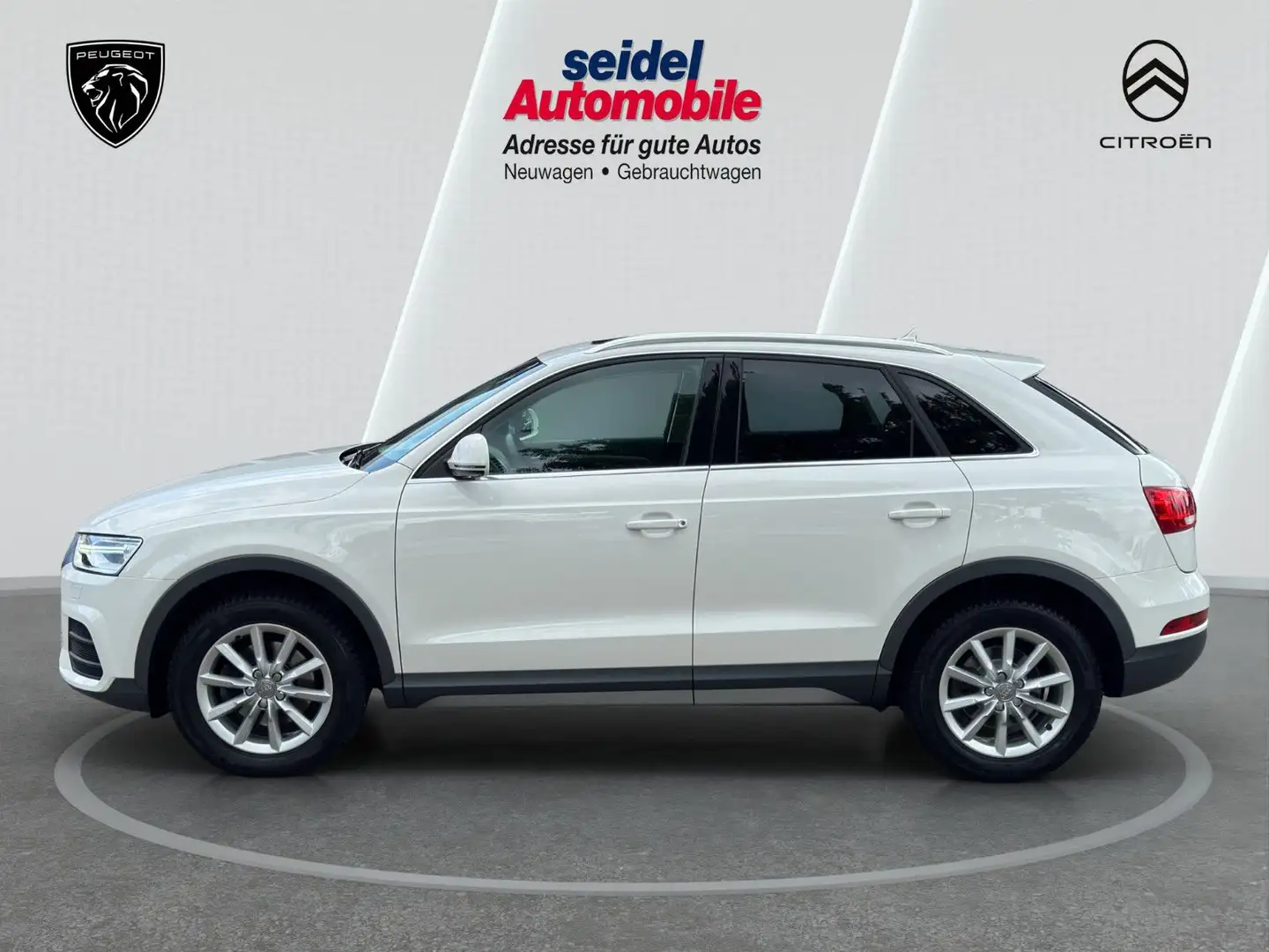 Audi Q3 1.4 TFSI Automatik S tronic design, viele Ex White - 2