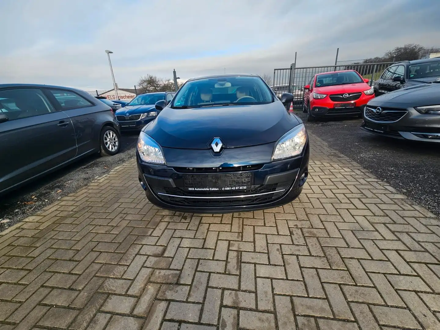 Renault Megane III Lim. 5-trg. Luxe Blau - 2