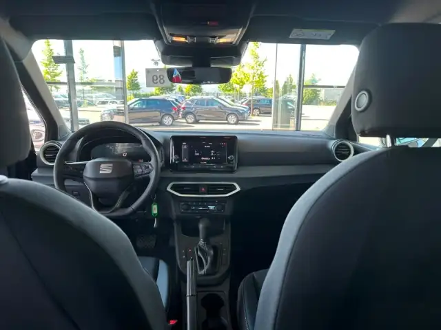 Seat Arona view 14