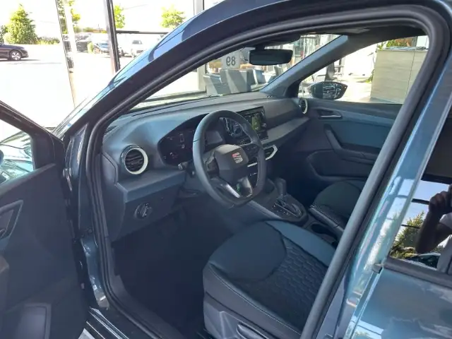 Seat Arona view 11