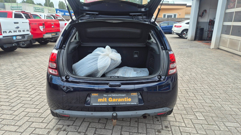 Citroen C3 Selection*AUTOMATIK*AHK*EURO6* — photo 10