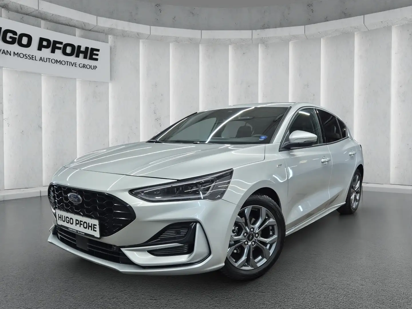 Ford Focus ST-Line X LED-Matrix ACC KAM NAV WI-PKT Zilver - 1