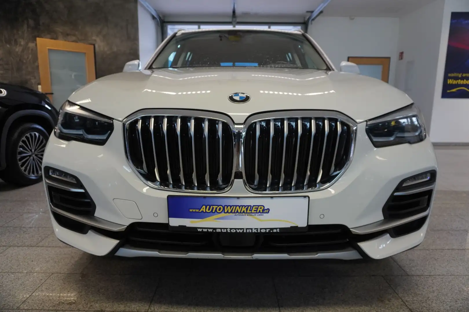 BMW X5 xDrive45e PHEV Aut./AWD/SHZ/Navi/Kam. Weiß - 2