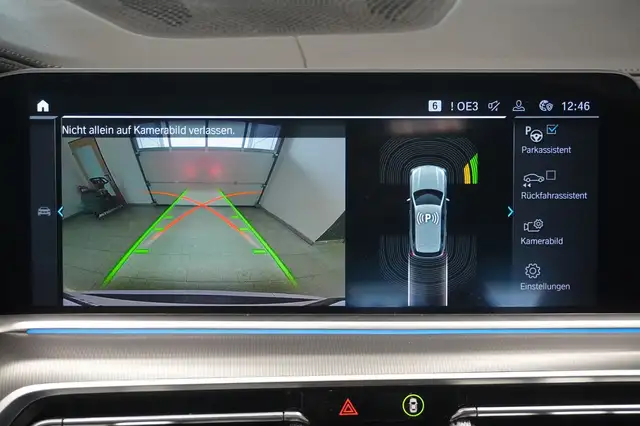 BMW X5 view 15