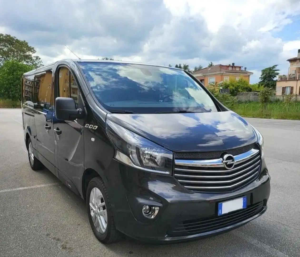 Opel Vivaro 9 posti Nero - 1