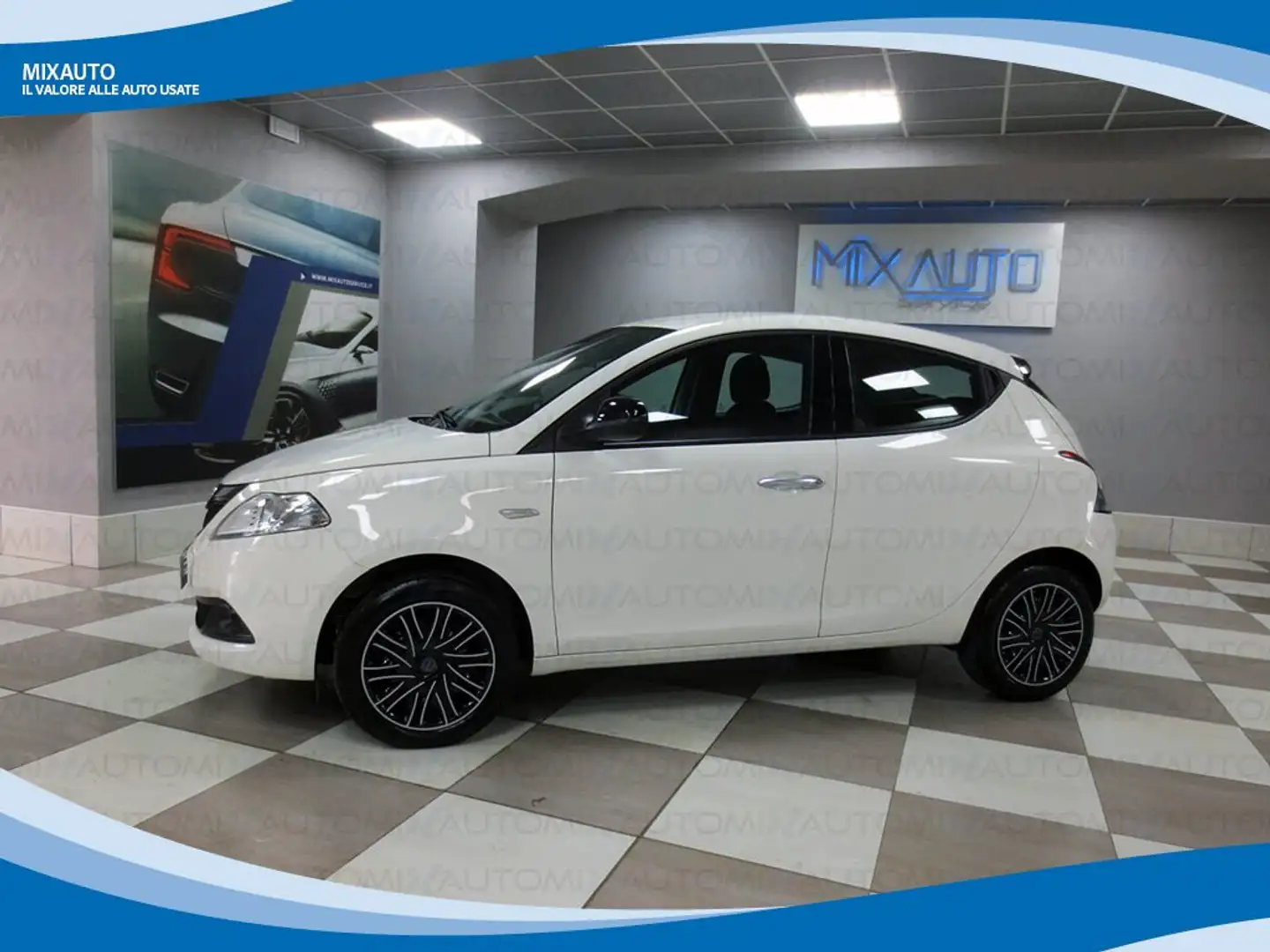 Lancia Ypsilon Hybrid 1.0 FireFly 70cv 5 Porte Gold EU6 KM Ø Bianco - 1