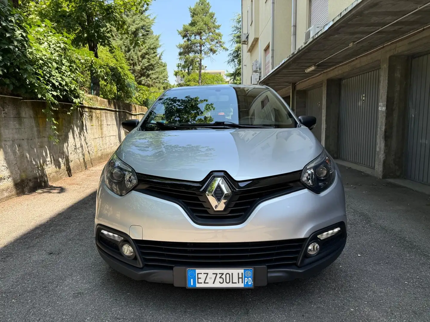 Renault Captur Captur I 2013 1.5 dci Project Runway 90cv edc Argento - 1