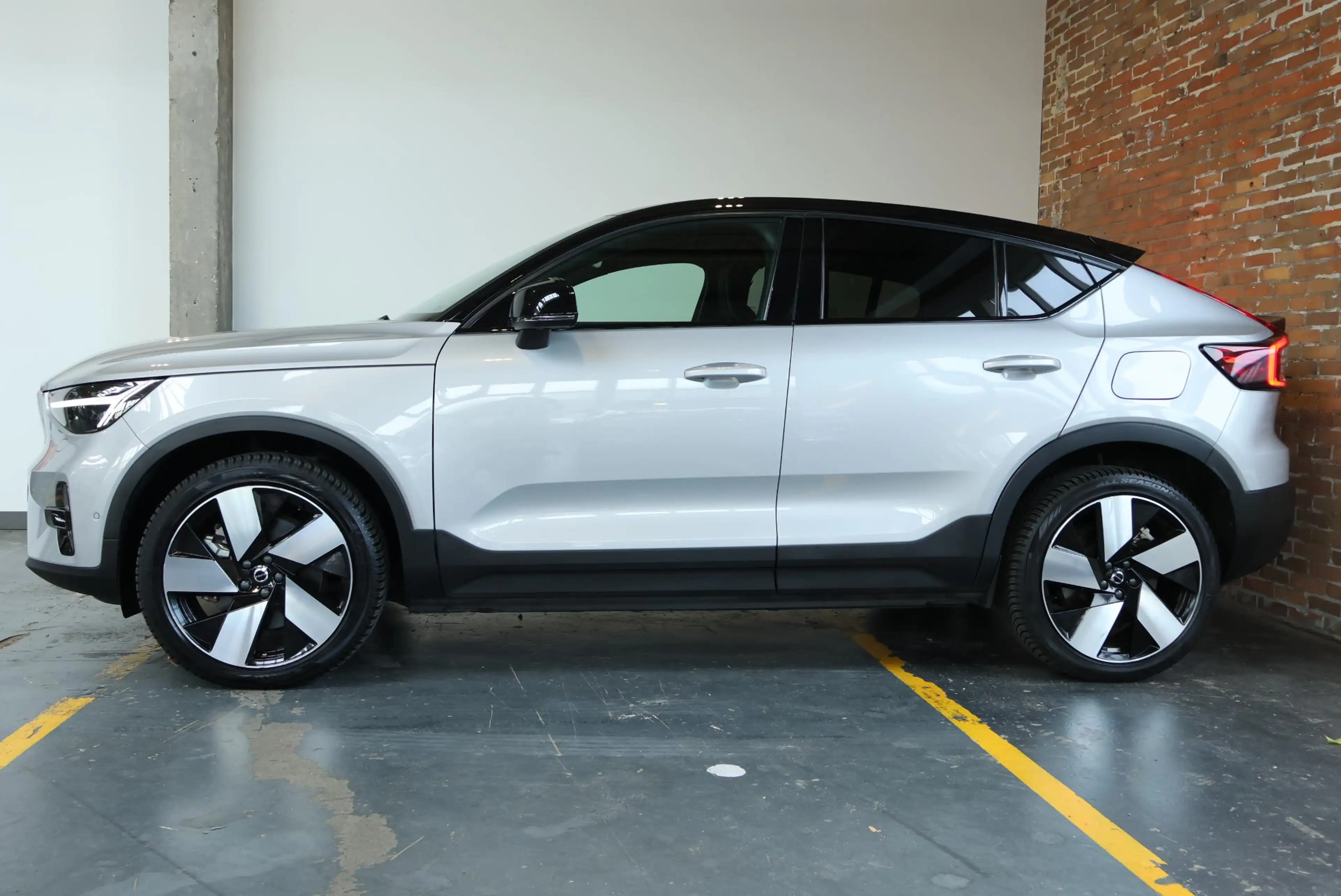 Volvo C40 Recharge Twin Intro Edition 78 kWh | 360° Parkeerc — photo 6