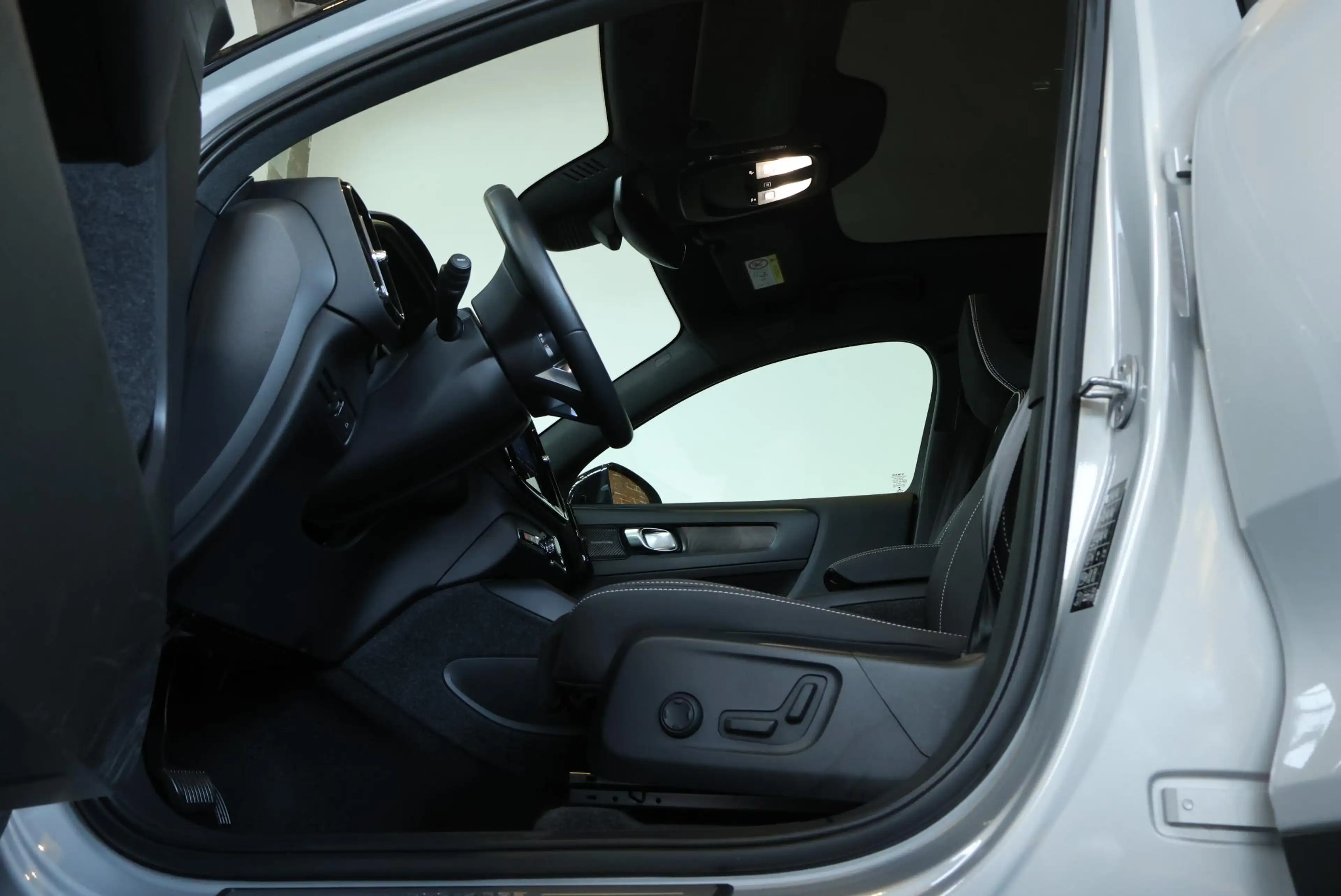 Volvo C40 Recharge Twin Intro Edition 78 kWh | 360° Parkeerc — photo 9