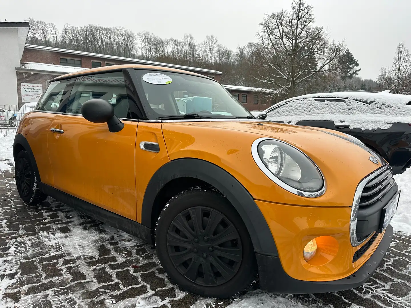 MINI One 1.2 12V One St&St+2.HAND+KLIMA+6 GANG+PDC+EURO 6 Orange - 2