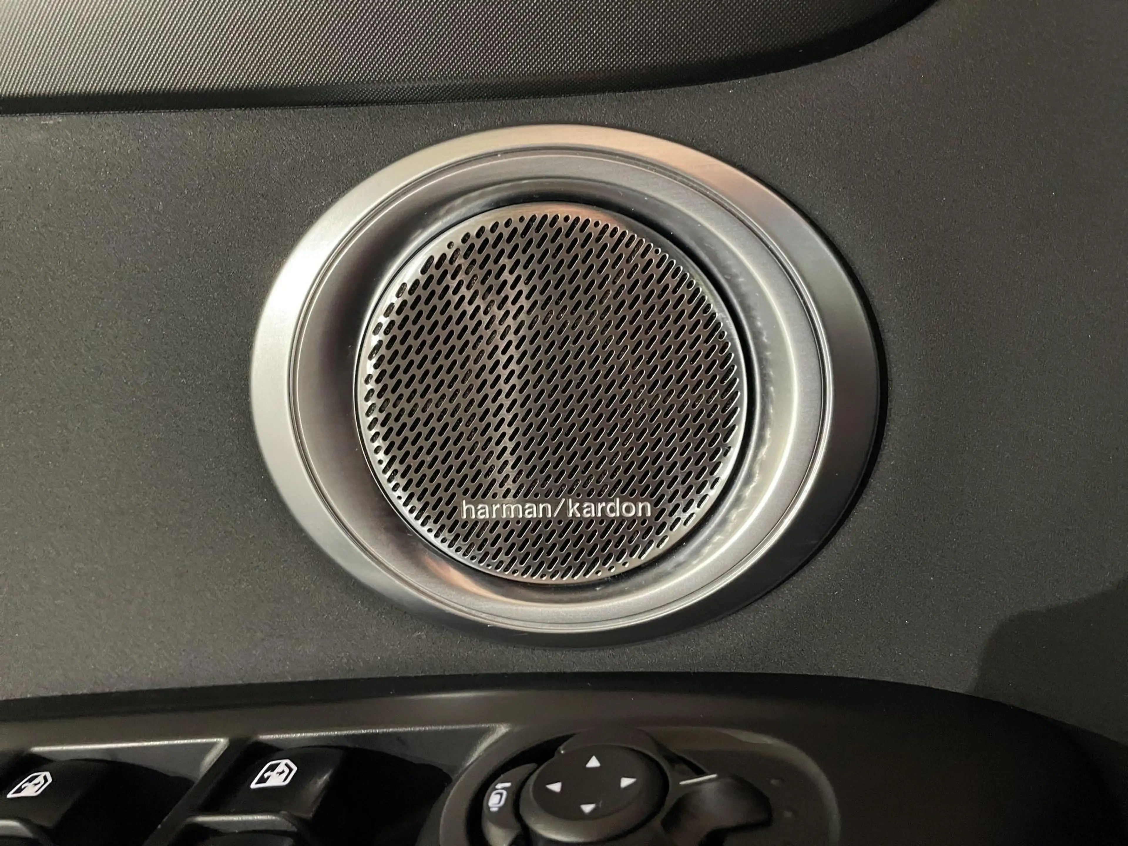 Alfa Romeo Tonale 1.5 VGT Hybrid 118kW — photo 13