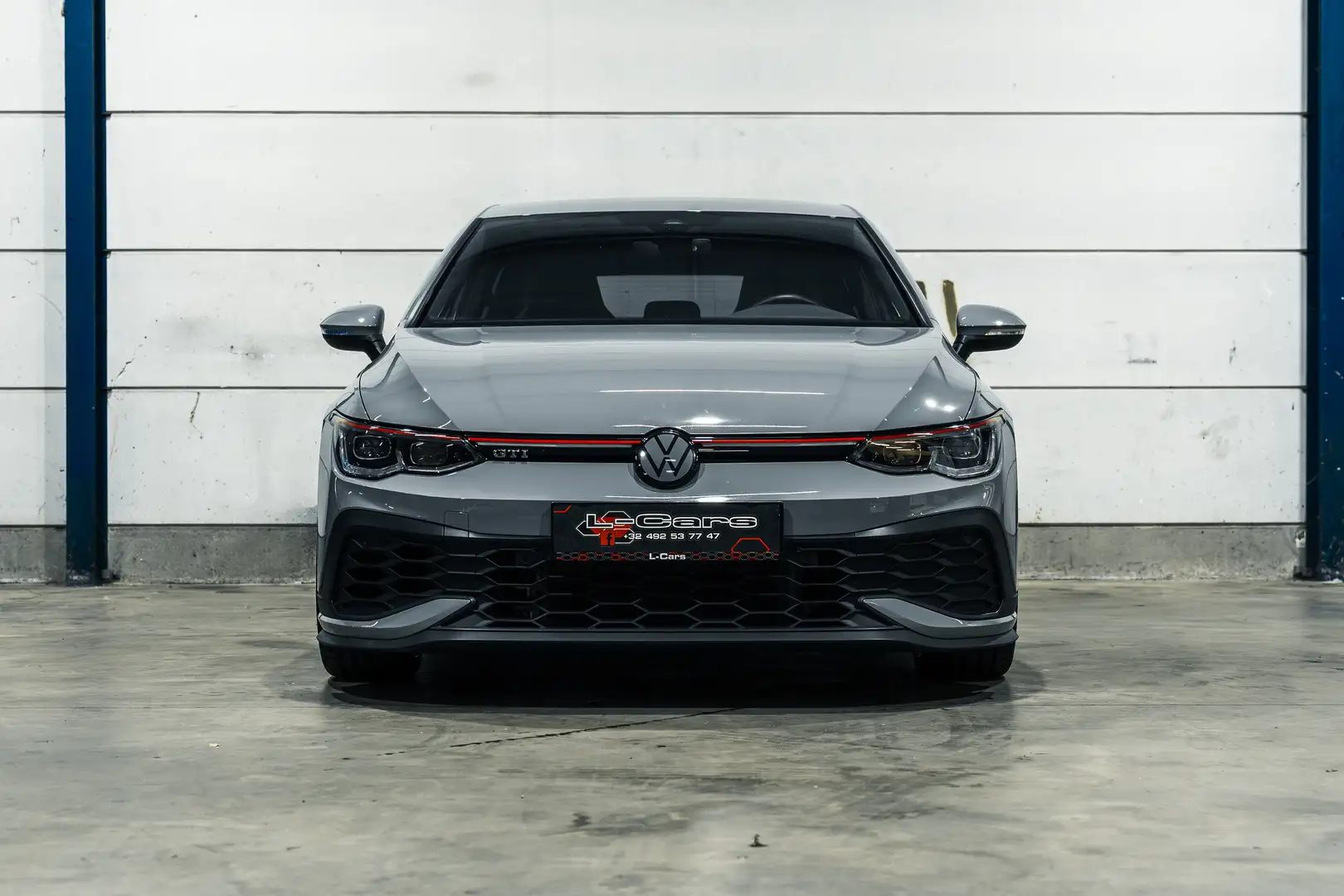 Volkswagen Golf GTI 2.0 TSI Clubsport OPF DSG H&K/IQ LED's Grijs - 2