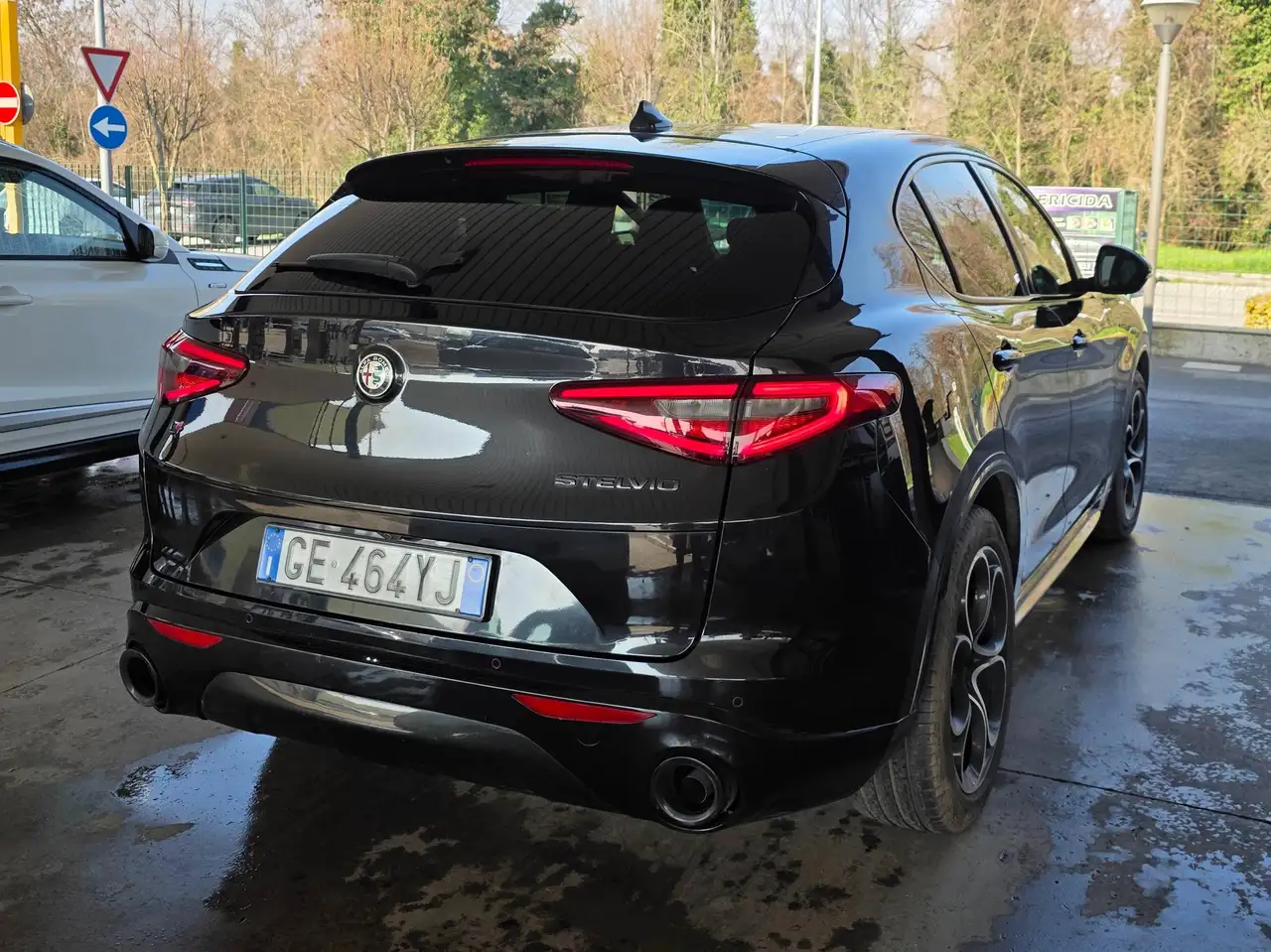 Alfa Romeo Stelvio 2021