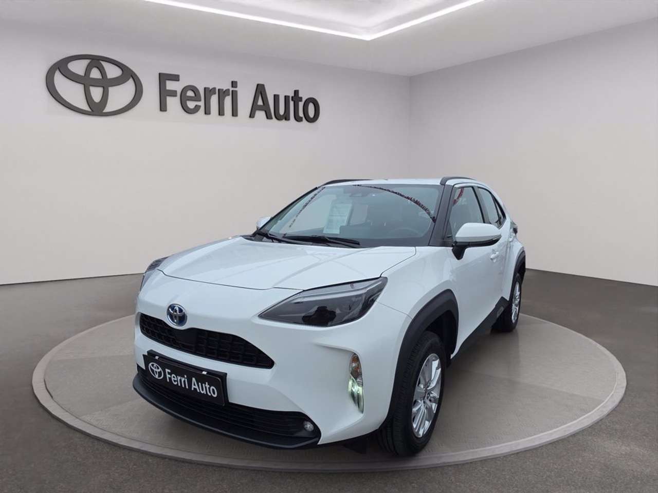 Toyota Yaris Cross 1.5h active fwd 116cv e-cvt