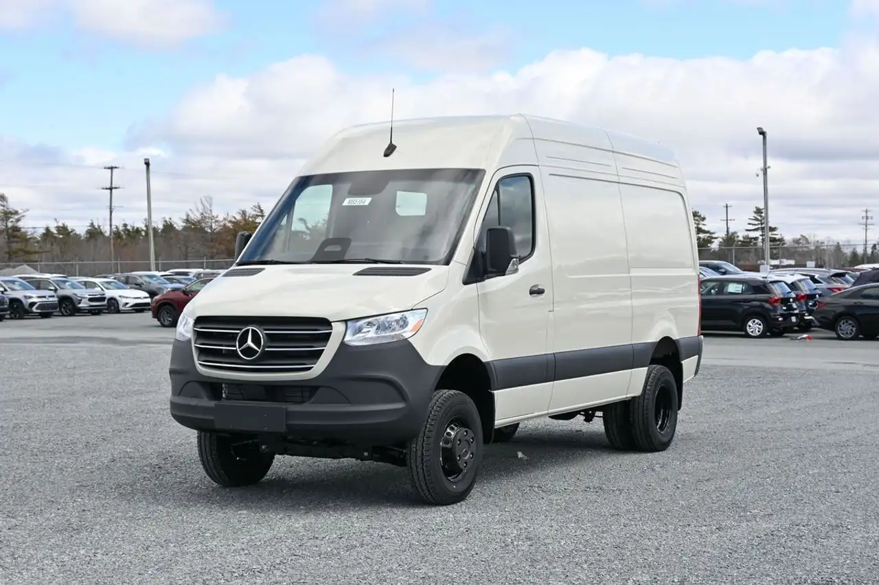 Mercedes-Benz Sprinter снимка Mercedes-Benz Sprinter