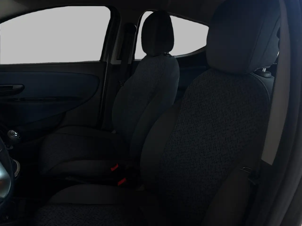 Lancia Ypsilon 2024 — фото 14