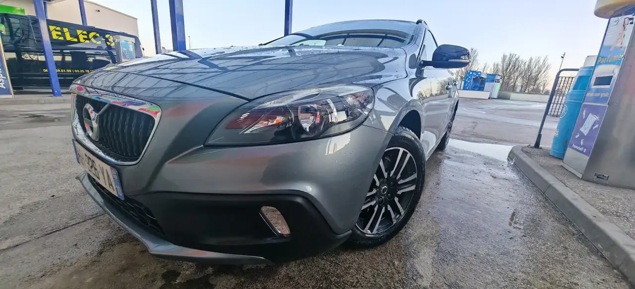 Volvo V40 Cross Country D3 150 Summum