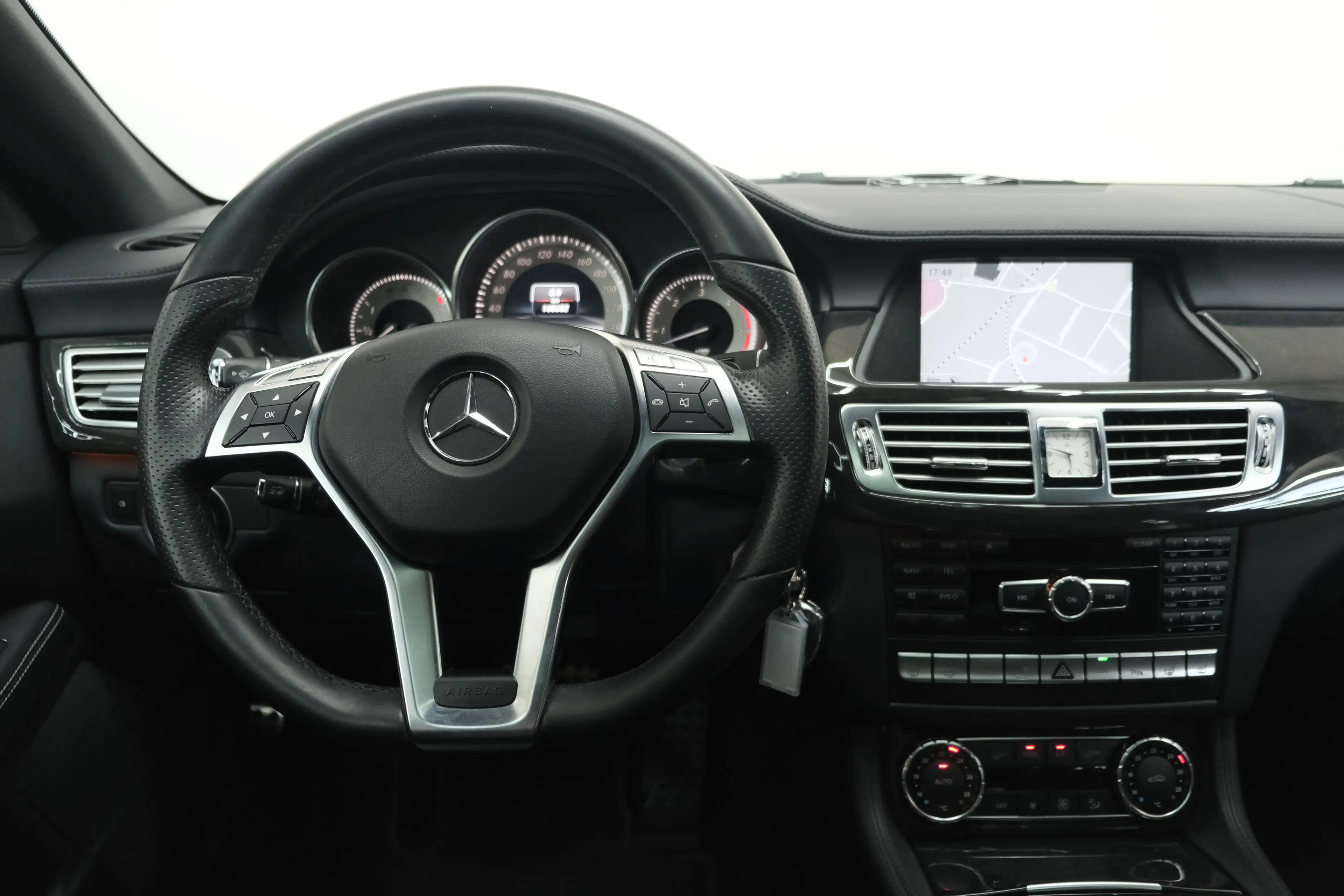 Mercedes-Benz CLS 350 CLS 350 CDI Shooting Brake 4M | AMG Line | TV — photo 12