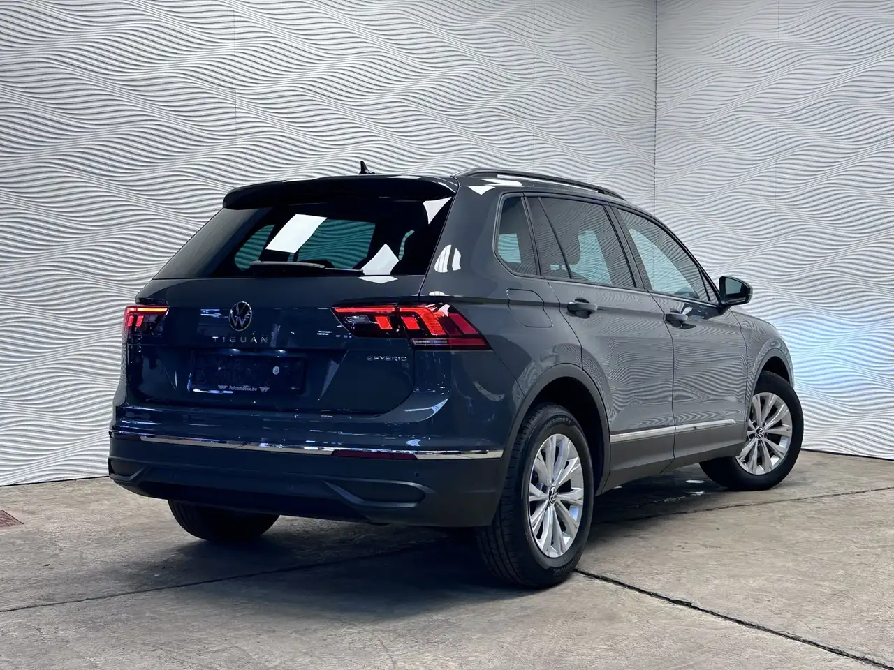 Volkswagen Tiguan eHybrid*PHEV*CARPLAY*CAMERA*LAGE BIV!*, миниатюра 10