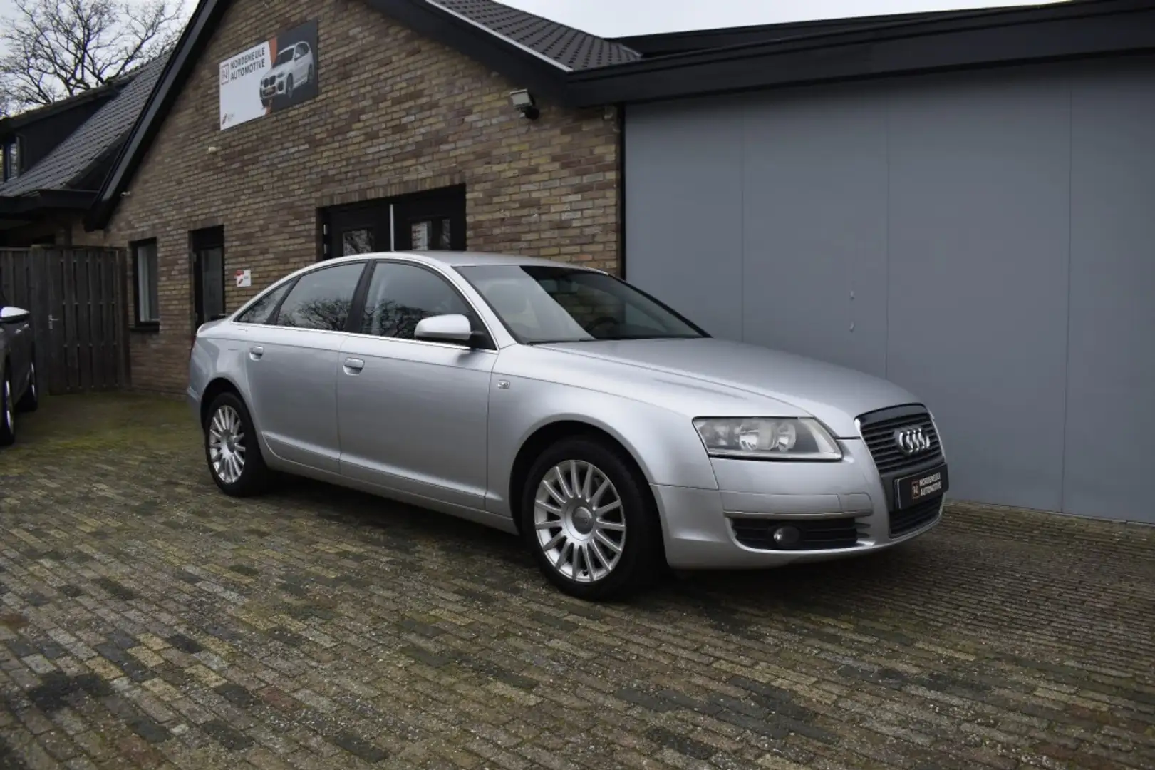 Audi A6 2.0 TFSI BUSINESS, Clima, Navi, Cruise Gris - 2