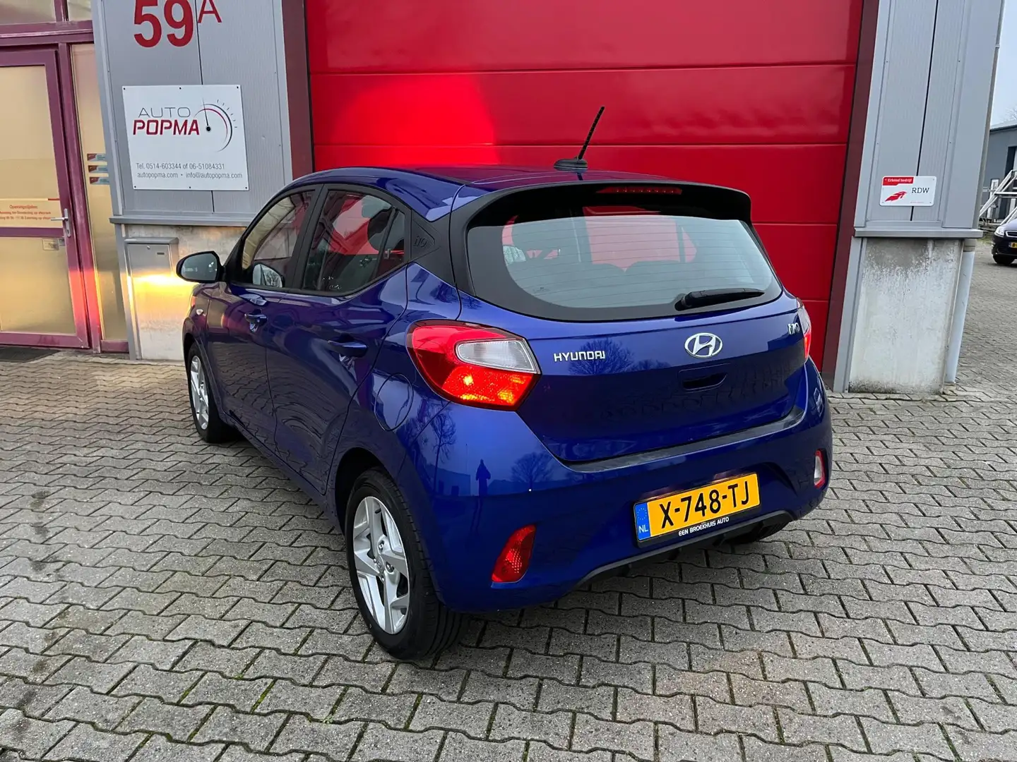 Hyundai i10 1.0 67pk Automaat Comfort Smart 5-zits / Stuur- en Blau - 2