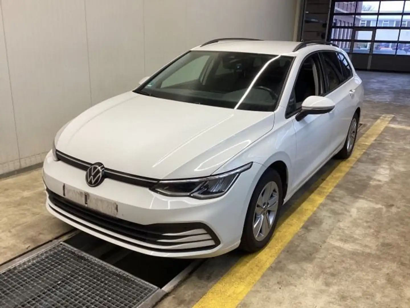 Volkswagen Golf Variant Golf VIII Variant 2.0 TDI Life DSG ACC Sitzhzg L Blanco - 2