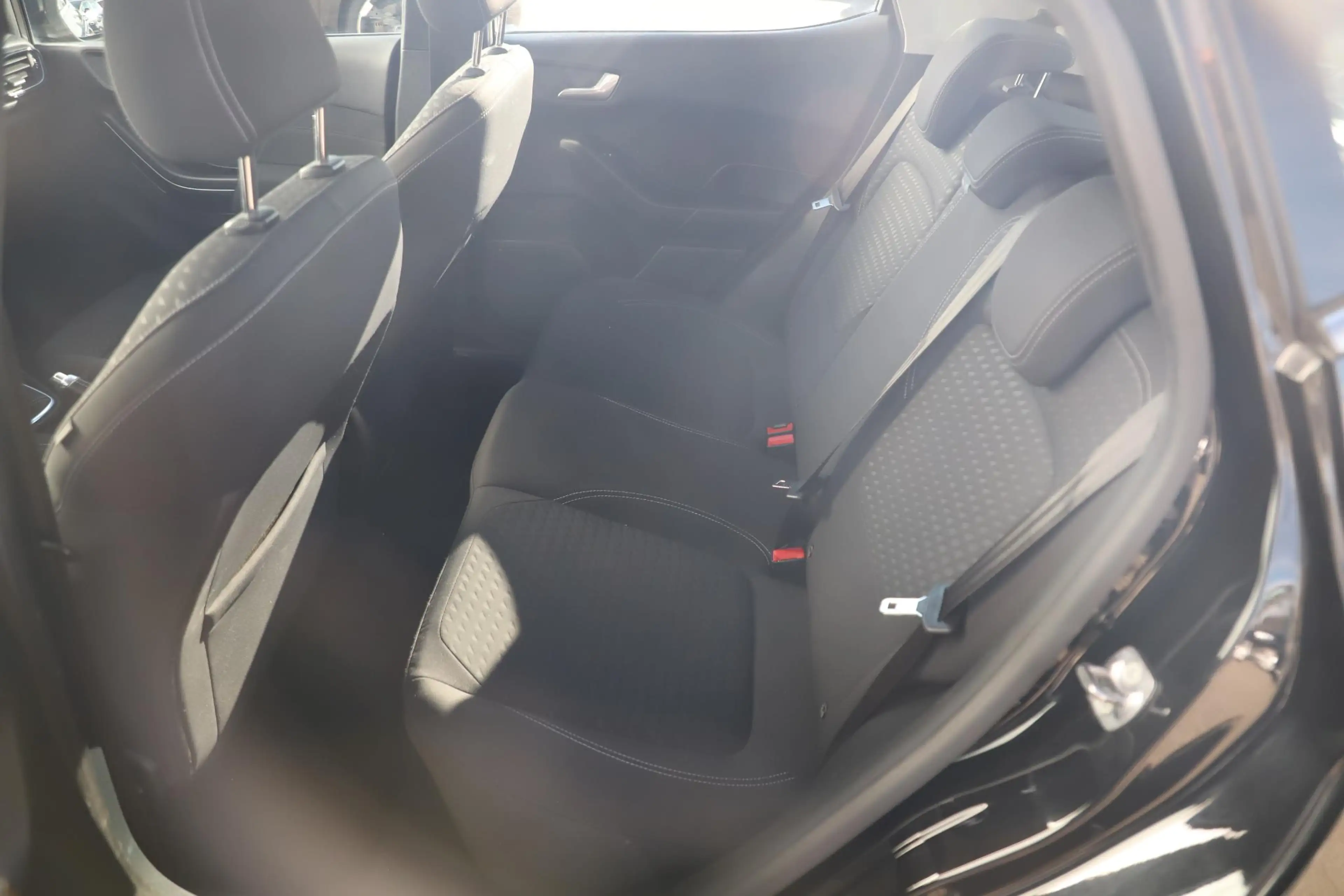 Ford Fiesta 1.0 EcoBoost Titanium 95PK Navigatie LMV Carplay A — photo 8